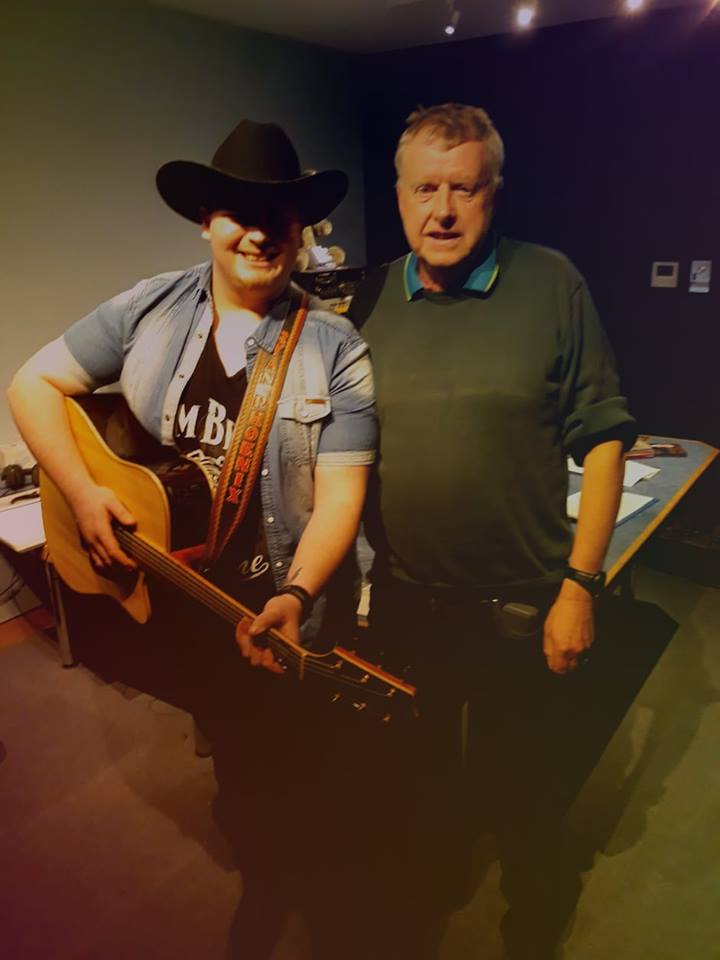 51401857_345505446294525_1945821584694444032_n